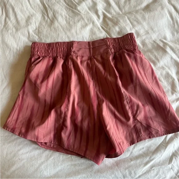 Nike One Dri-FIT High-Waisted 3" Brief-Lined Printed Shorts Pink XL NWT - Picture 5 of 10